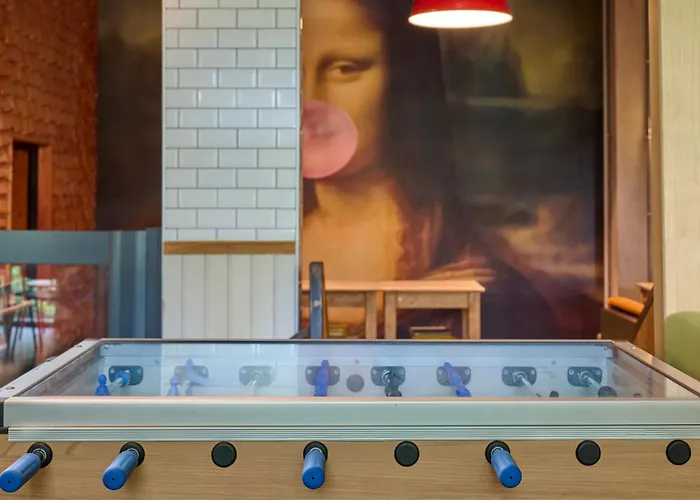 ホステル ジェネレーター