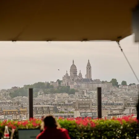 ホステル ジェネレーター *