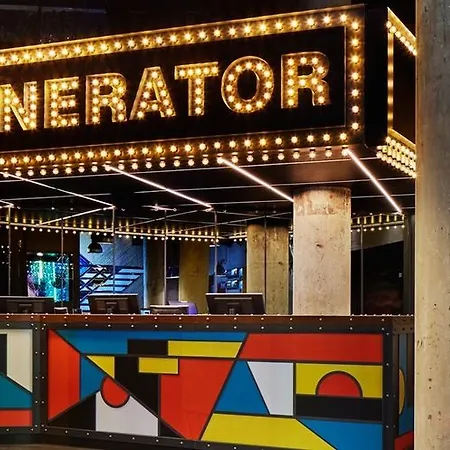 Hostel Generator Parijs