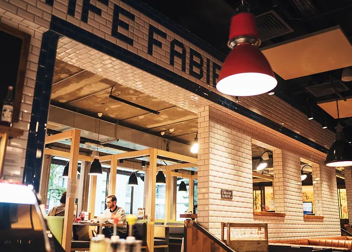 ホステル ジェネレーター *