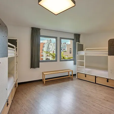 Generator Παρίσι