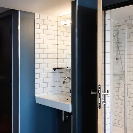 Albergue Generator *