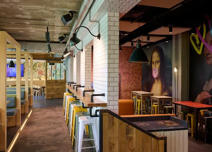 호스텔 제너레이터