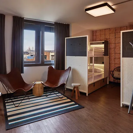 Generator * פריז