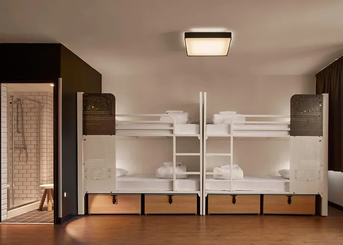 Hostel Generator Paryż