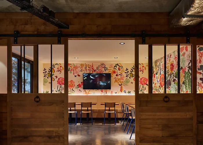 Hostel Generator Paryż